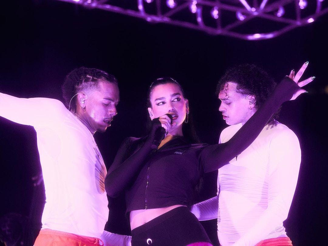 instagram.com/dualipa