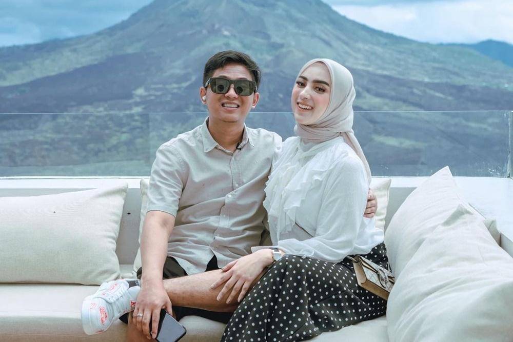 Instagram.com/dinanfajrina