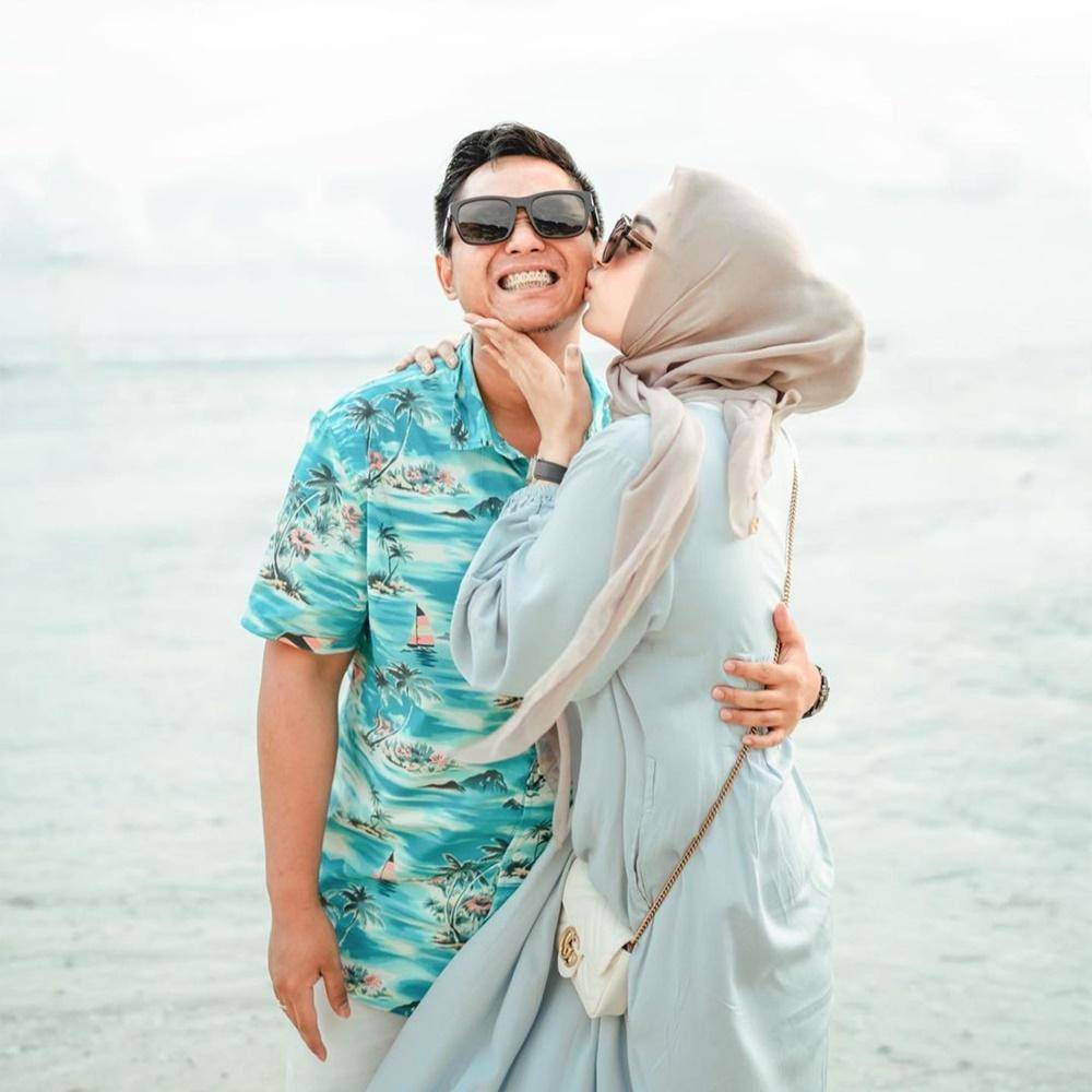 Instagram.com/dinanfajrina