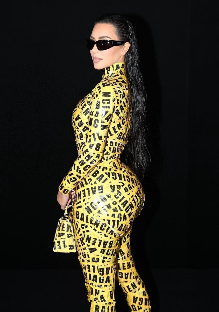 harpersbazaar.com
