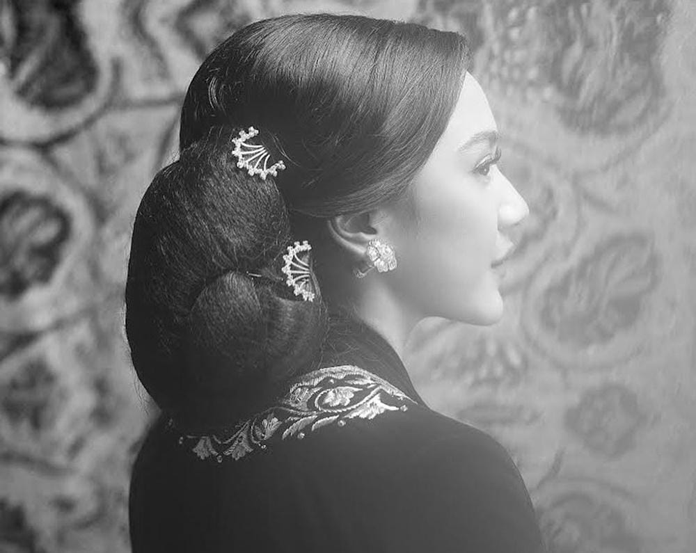 Instagram.com/putri_tanjung