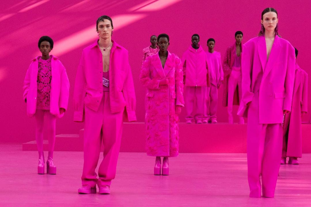 Serba Pink, Ini 5 Hal Menarik dari Koleksi Valentino Fall/Winter 2022