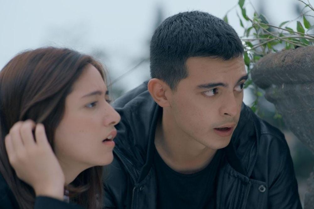 Vidio/Nania Lain Dunia