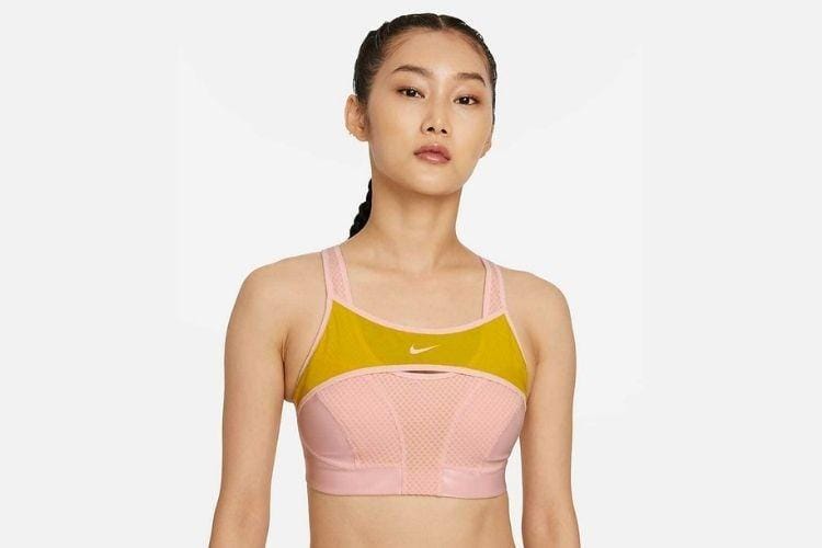 #PopbelaOOTD: Makin Semangat Olahraga Pakai Sport Bra Modis Ini