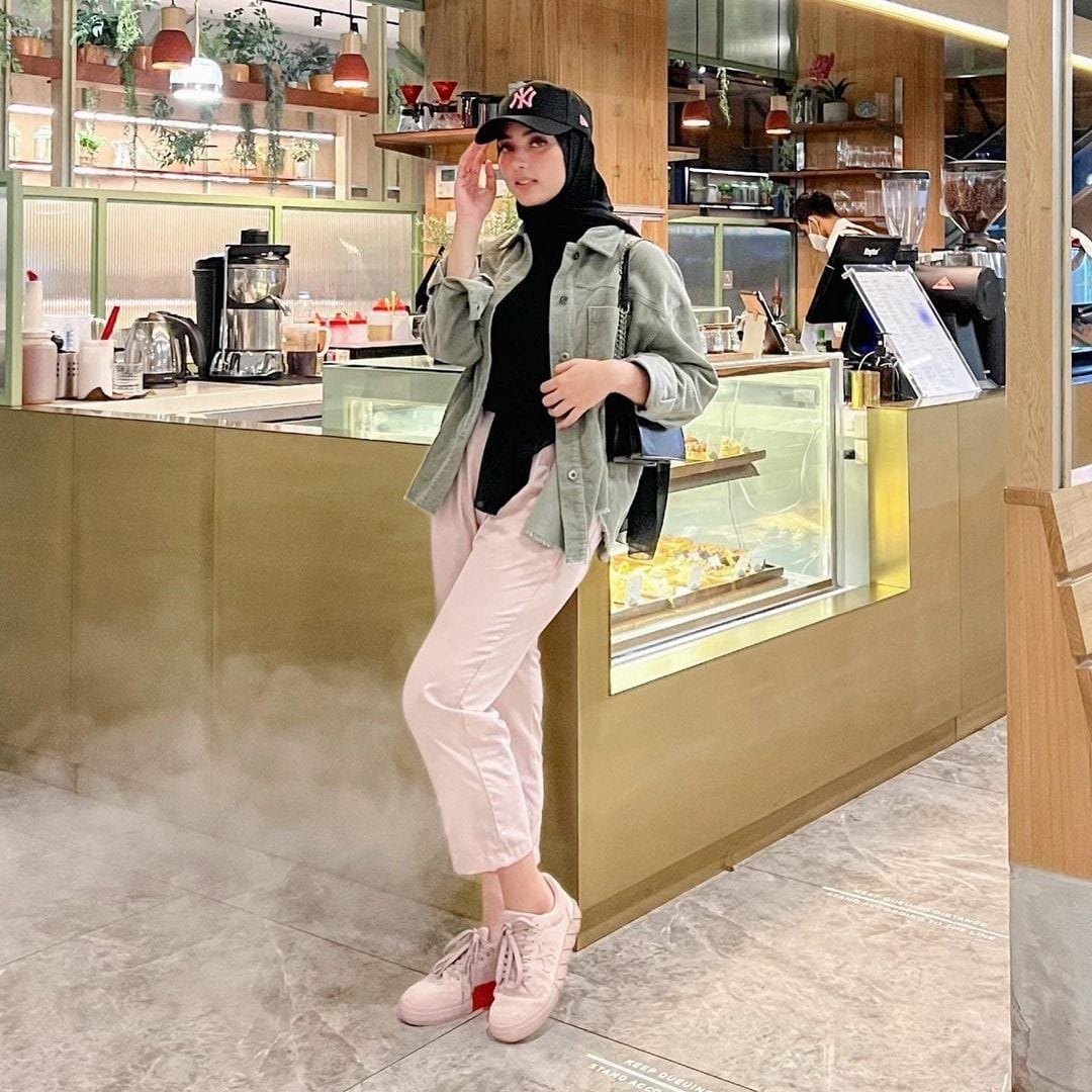 instagram.com/dinanfajrina