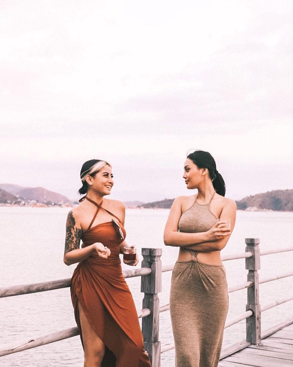 Instagram.com/awkarin