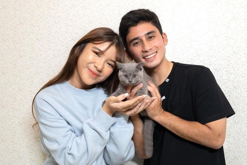 Instagram.com/tiaraandini