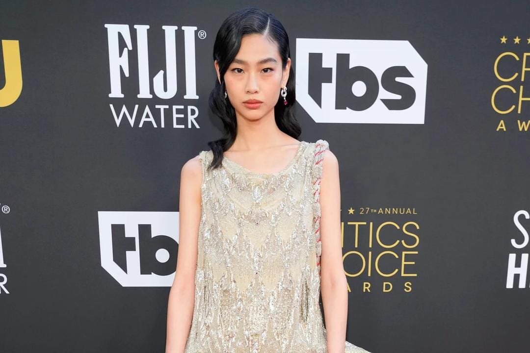 10 Gaya Terbaik Artis Perempuan di Critics Choice Awards 2022