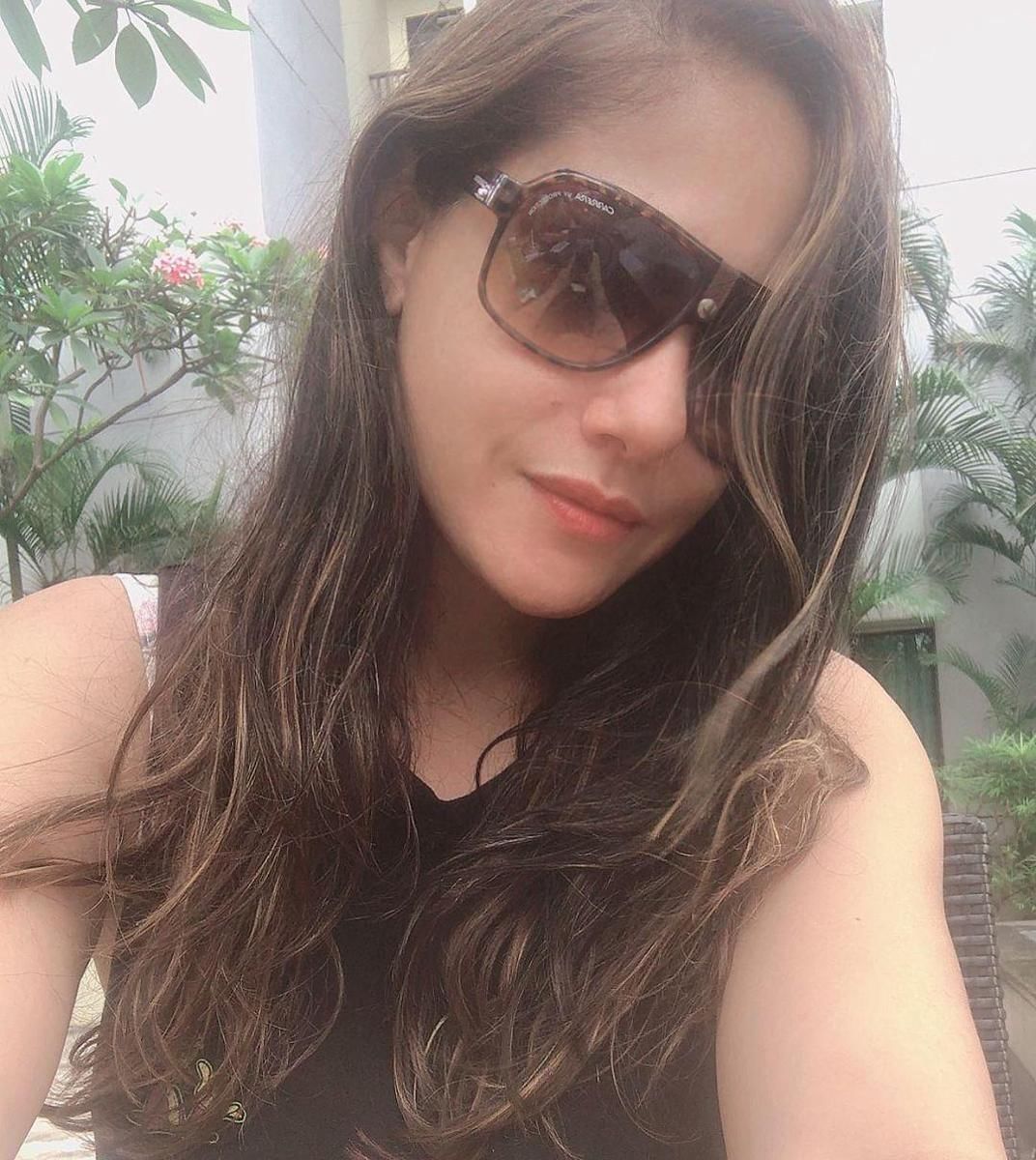 Instagram.com/ChantalDewi