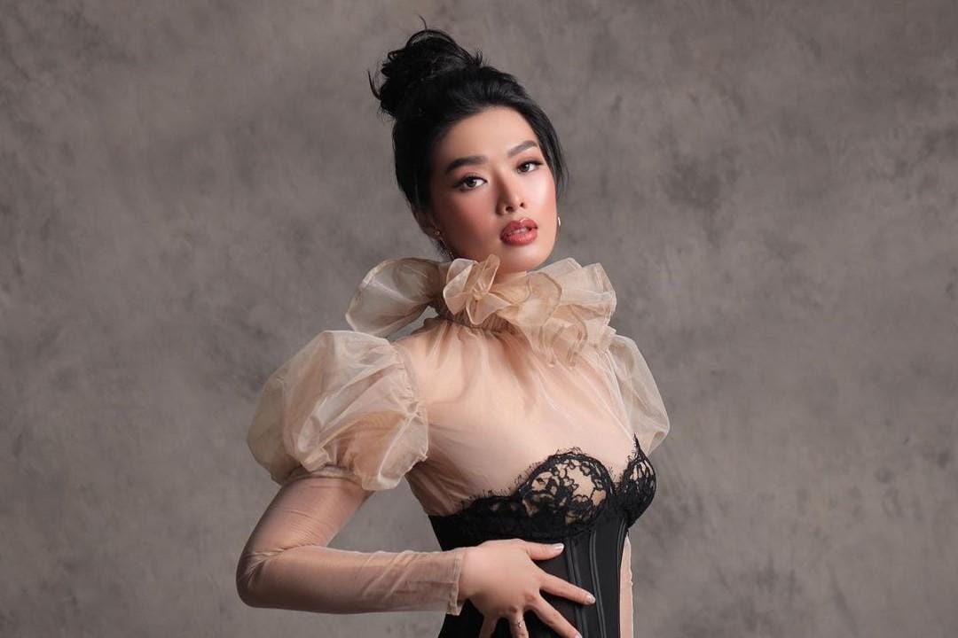 7 Gaya Carla Yules, Perwakilan Indonesia di Ajang Miss World 2021