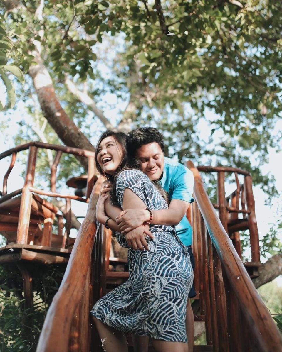 Instagram.com/tiarapangestika