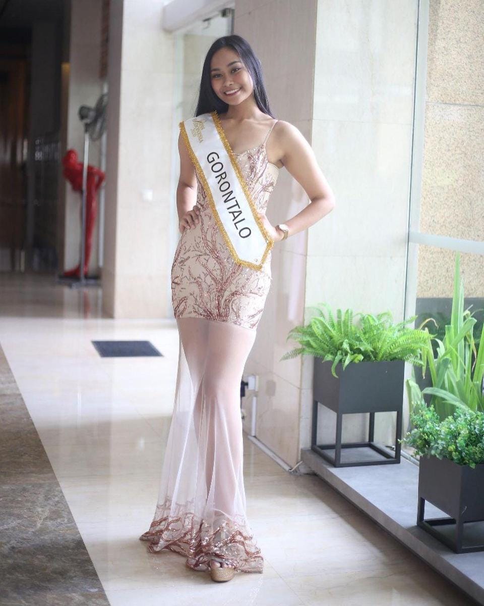 instagram.com/sarahtumiwa