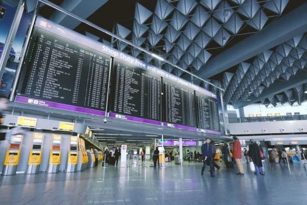 shutterstock.com/katjen