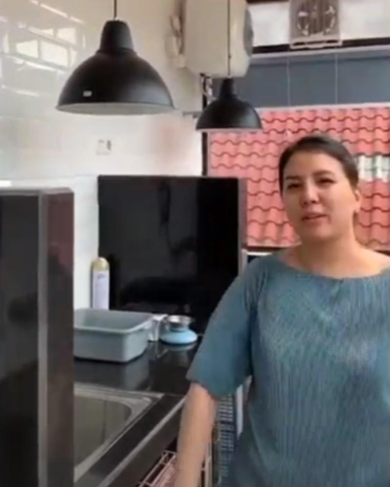 Instagram.com/tya_ariestya