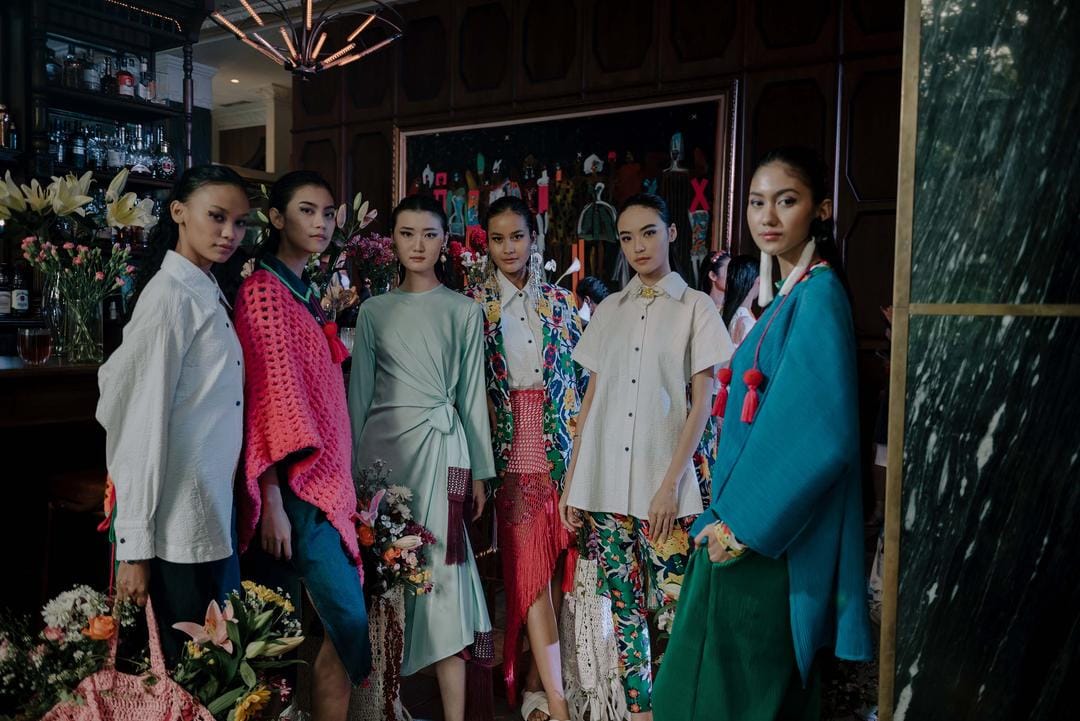 5 Hal Unik dari Koleksi Fashion Nagita Slavina 'Dashing Blooming'