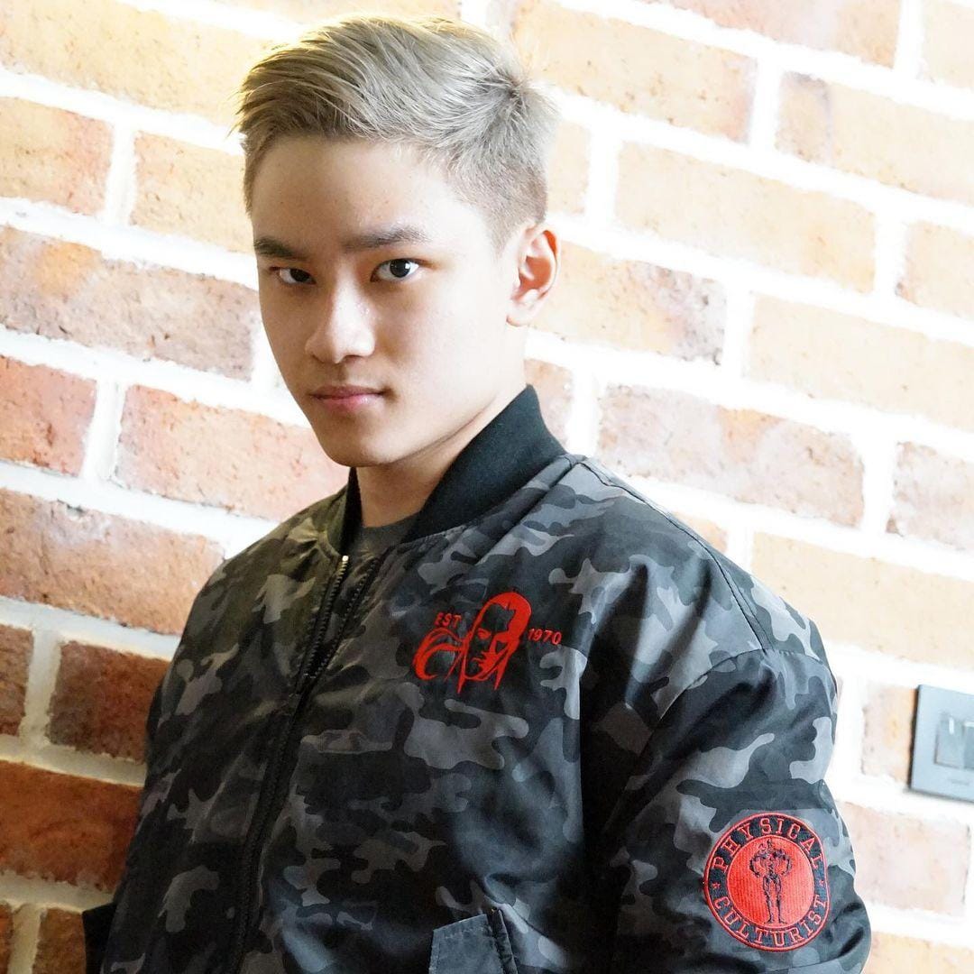 instagram.com/azkacorbuzier