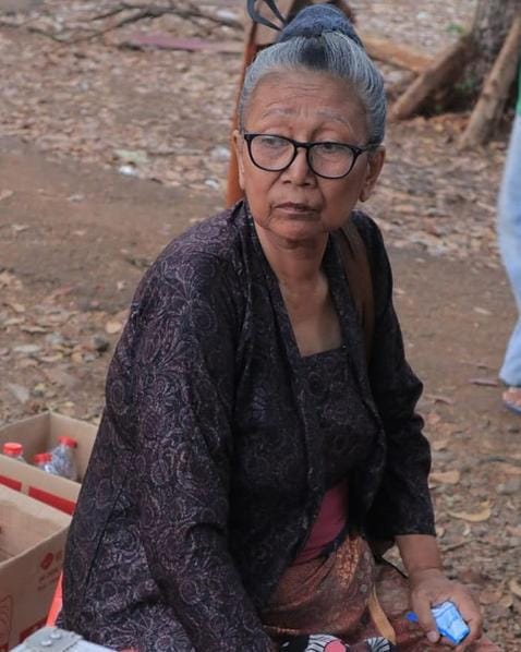 instagram.com/asriati.lampir