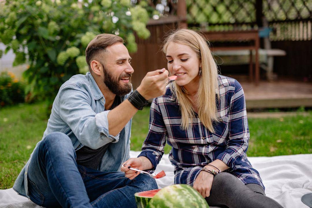 https://www.pexels.com/id-id/@yankrukov