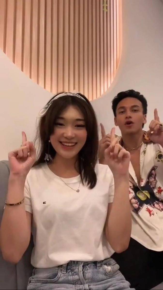 Tiktok.com/livyyrenata