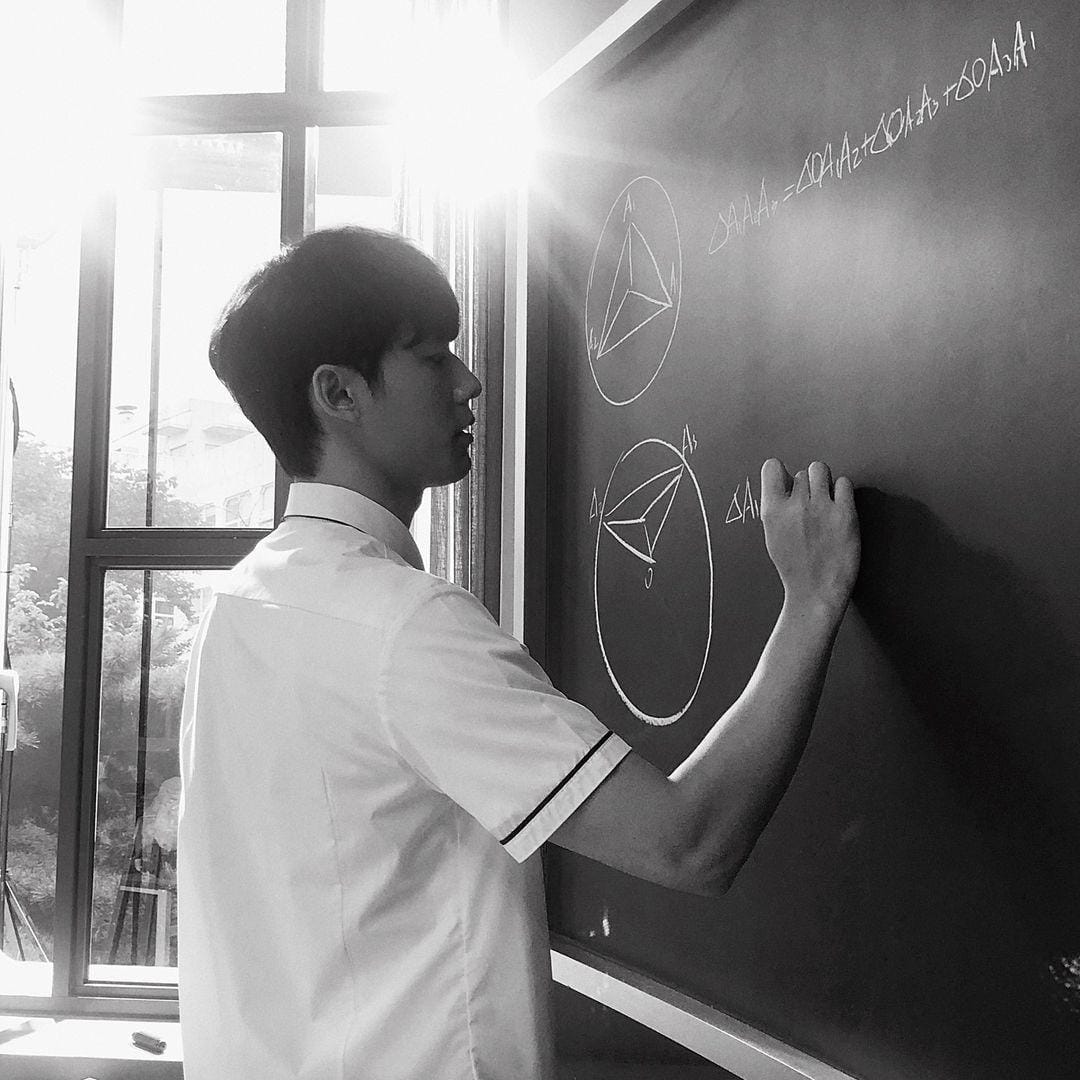 instagram.com/ldh_sky