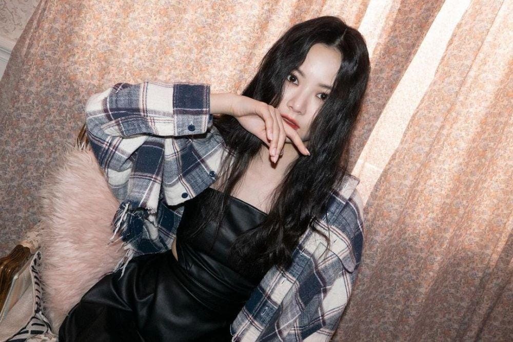 instagram.com/le_sserafim
