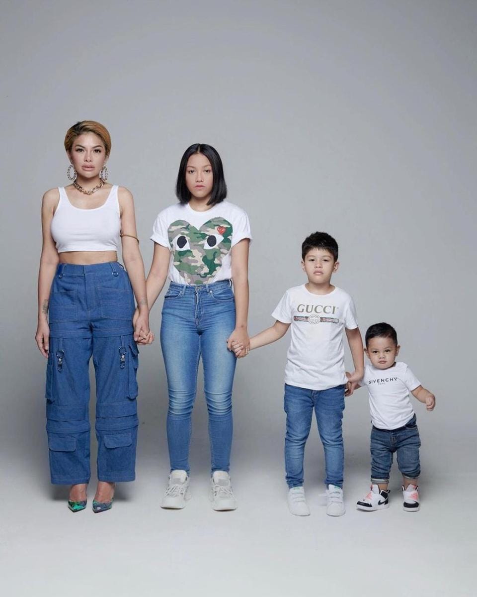 Instagram.com/nikitamirzanimawardi_172