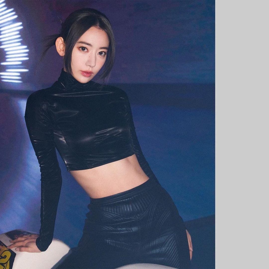 instagram.com/le_sserafim