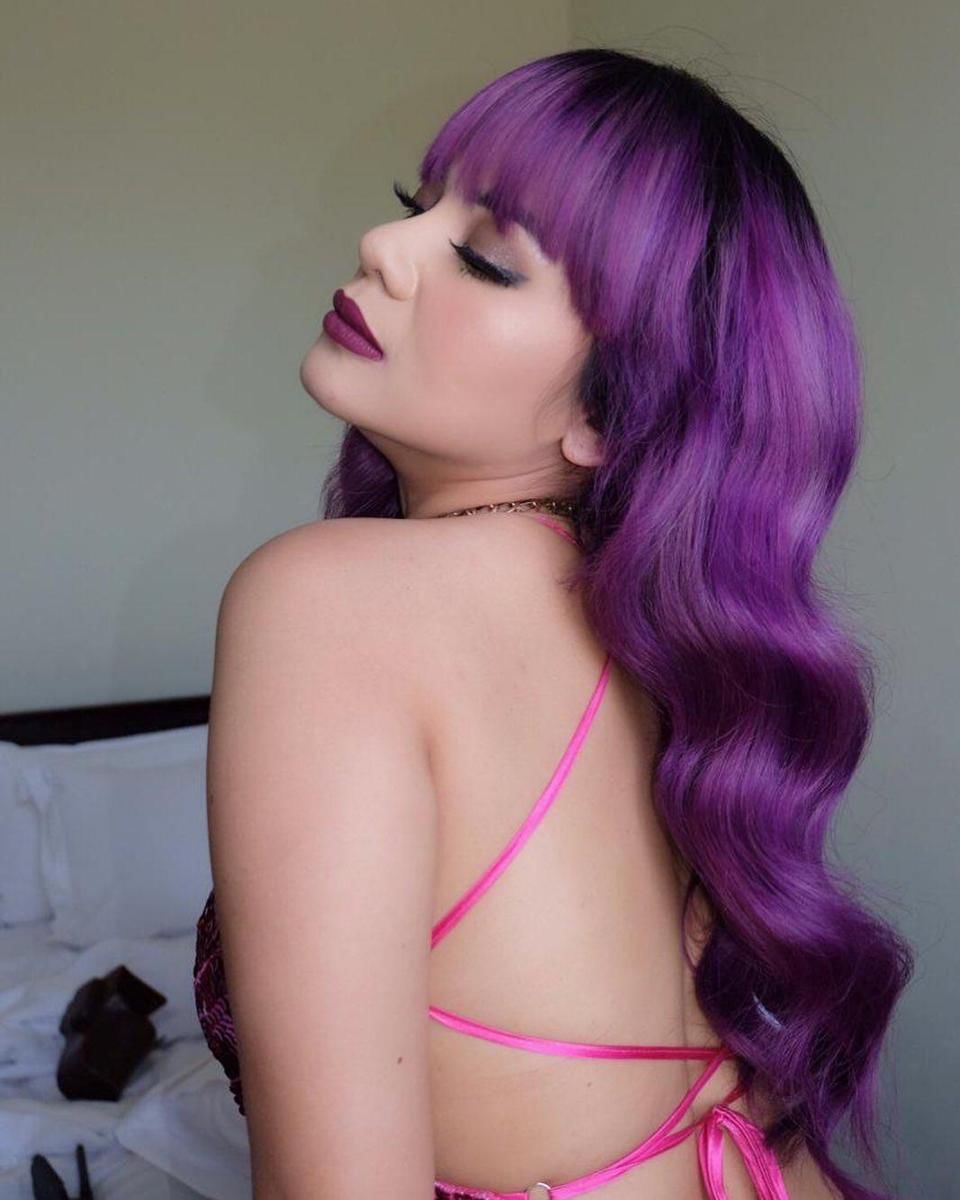 instagram.com/dinar_candy