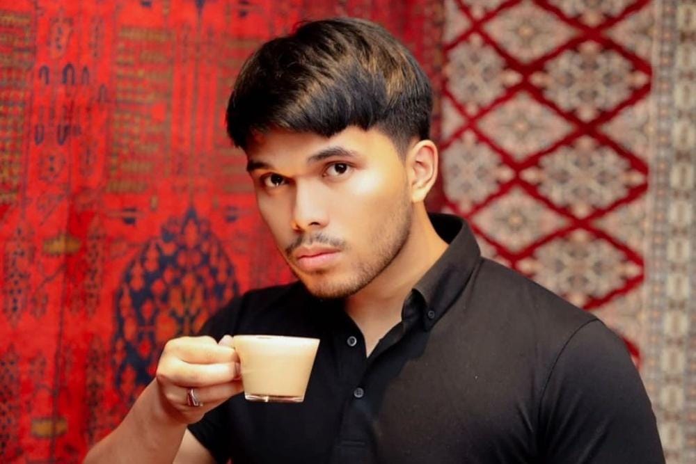 Instagram.com/thariqhalilintar