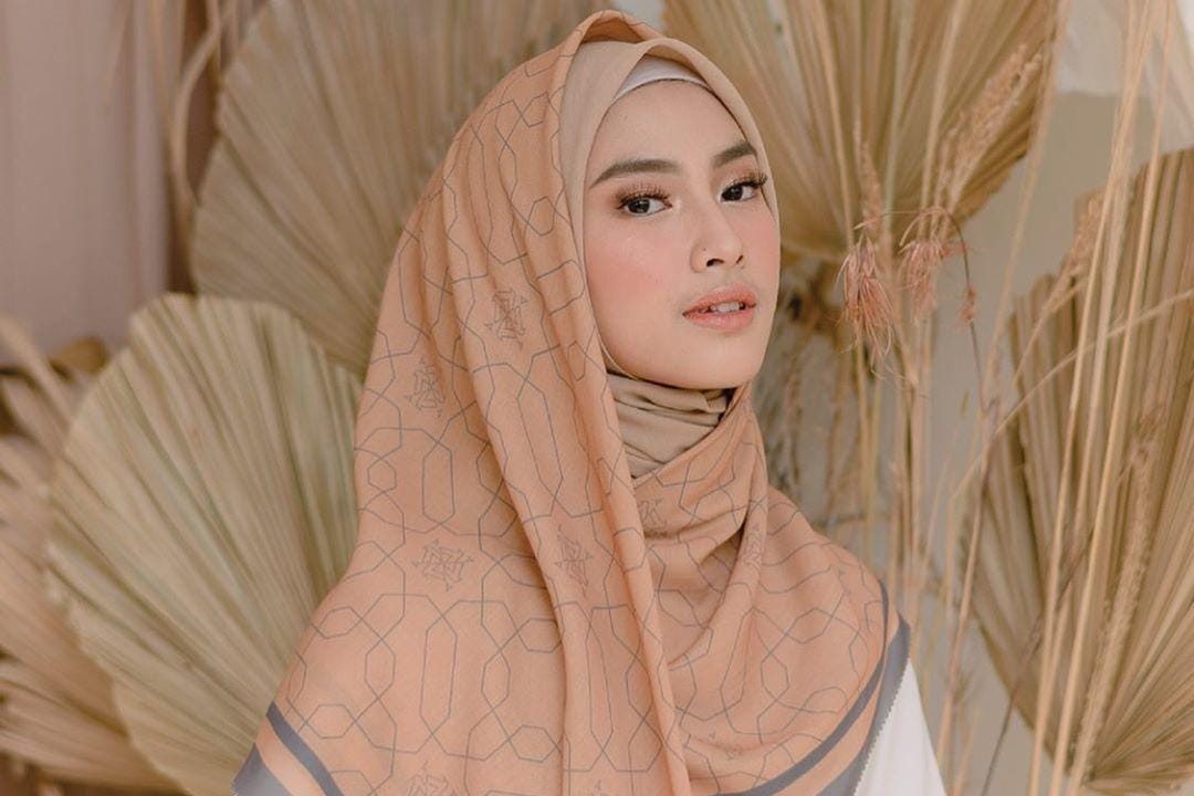 #PopbelaOOTD: Rekomendasi Hijab Manis untuk Lebaran Tahun Ini