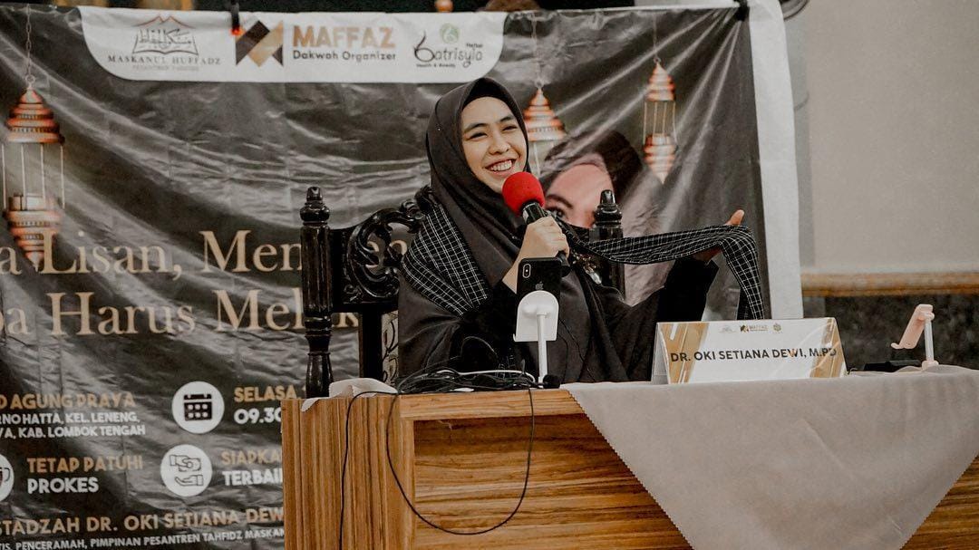 instagram.com/okisetianadewi