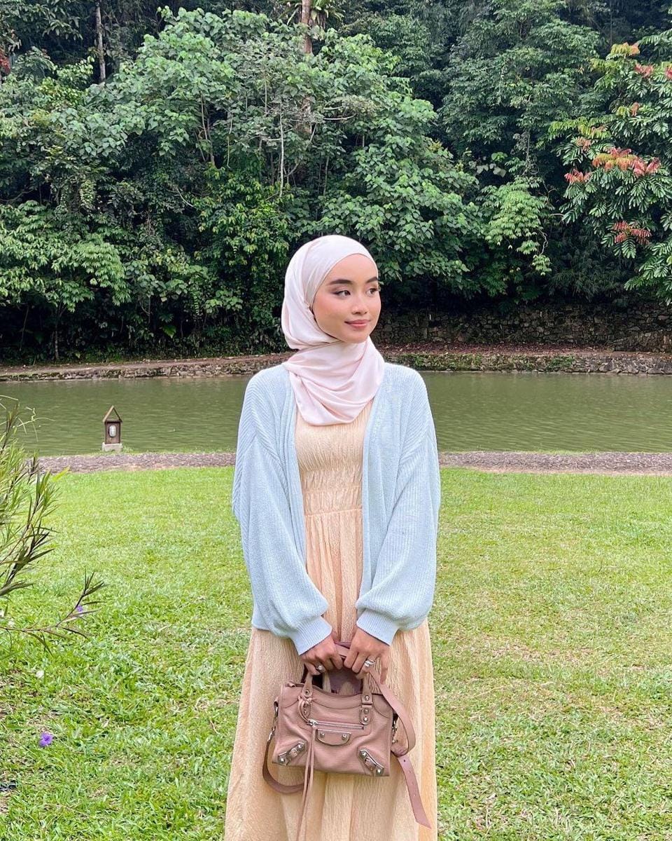 instagram.com/aidarazman