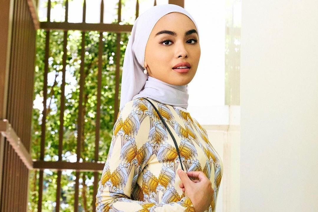 Inspirasi Gaya Hijab Melayu a La Selebgram Malaysia