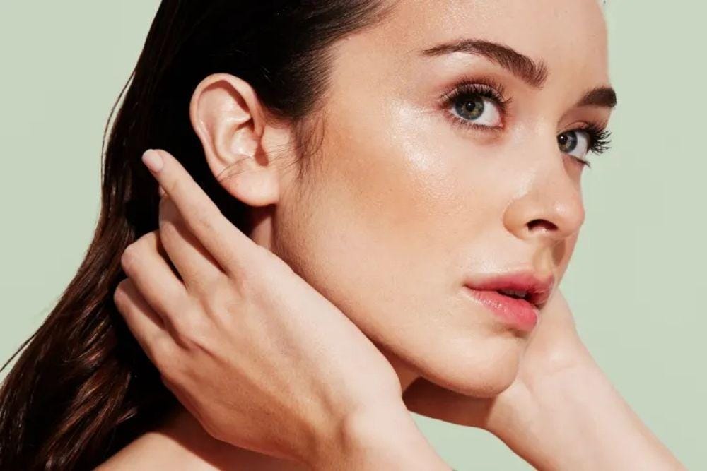 7 Kandungan Skincare yang Dapat Menghidrasi Kulit