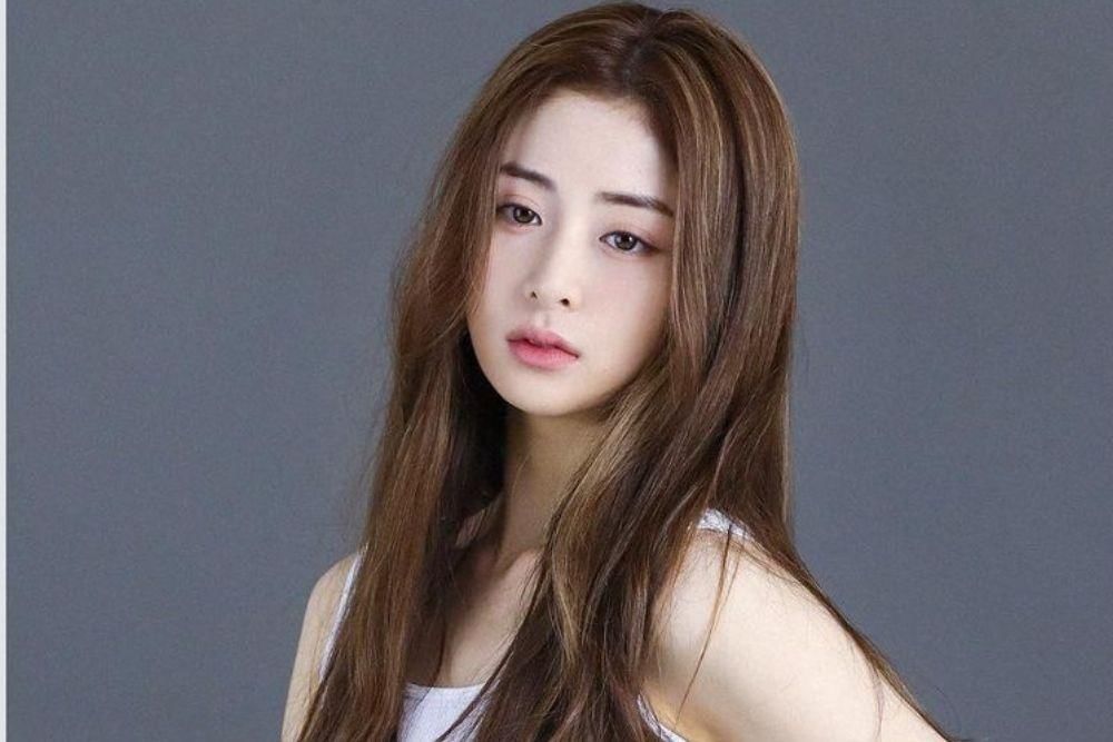 instagram.com/le_sserafim