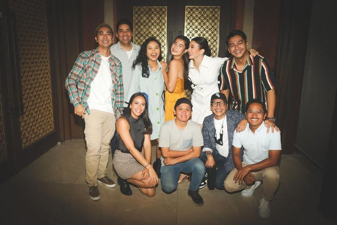 instagram.com/mariatheodoree