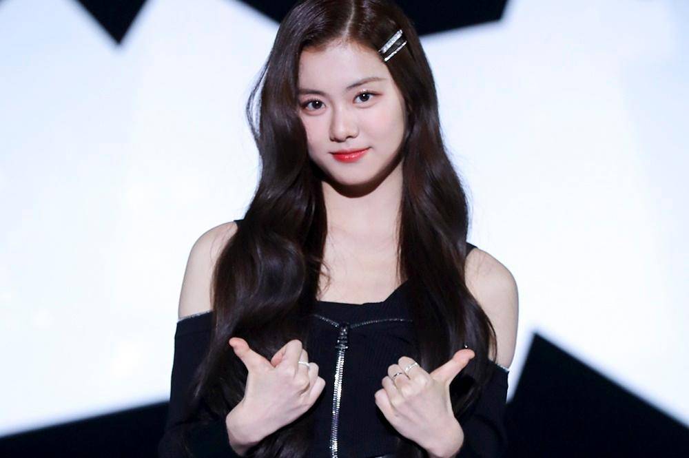 Kpopstarz.com