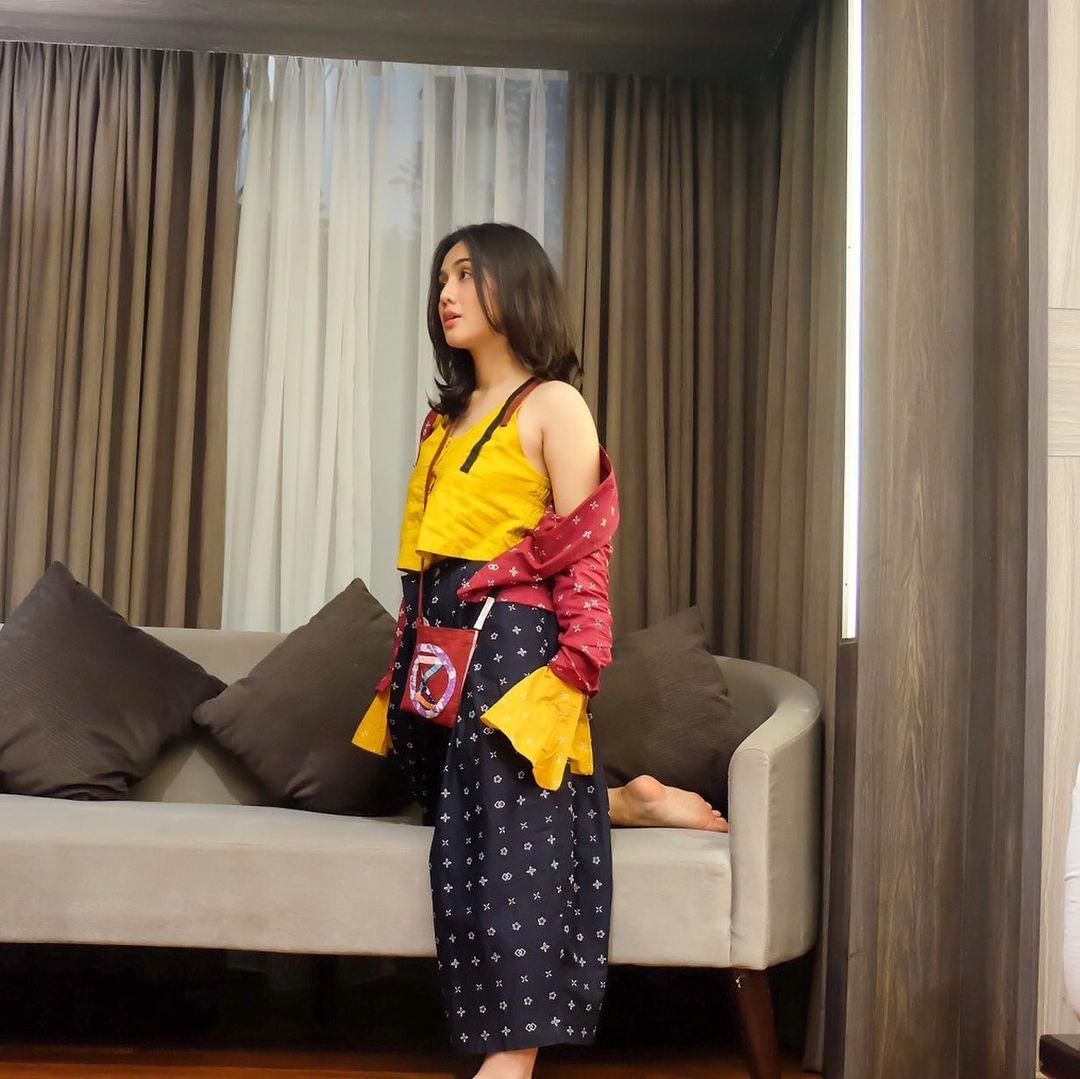 instagram.com/zulfamaharani