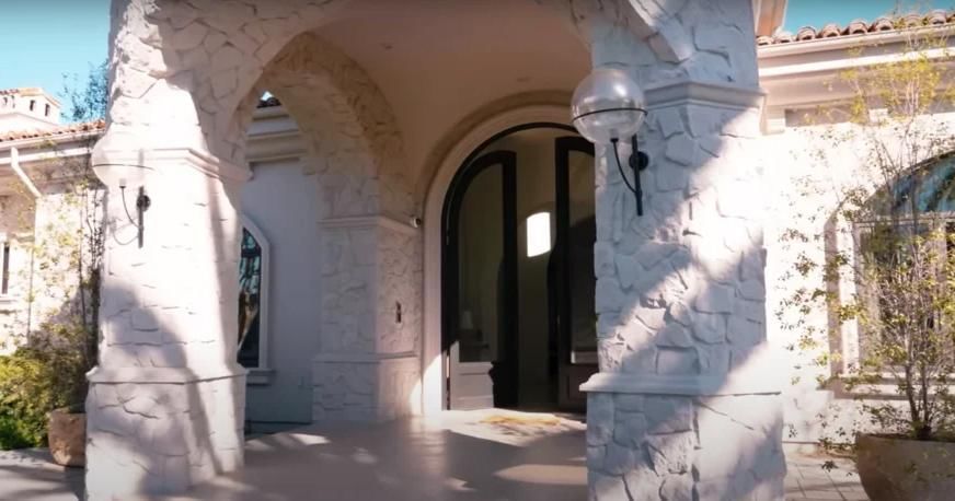 YouTube.com/Architectural Digest