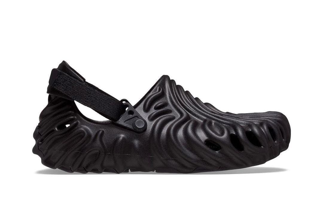 Edgy Banget! Intip Warna Baru Koleksi Salehe Bembury x Crocs