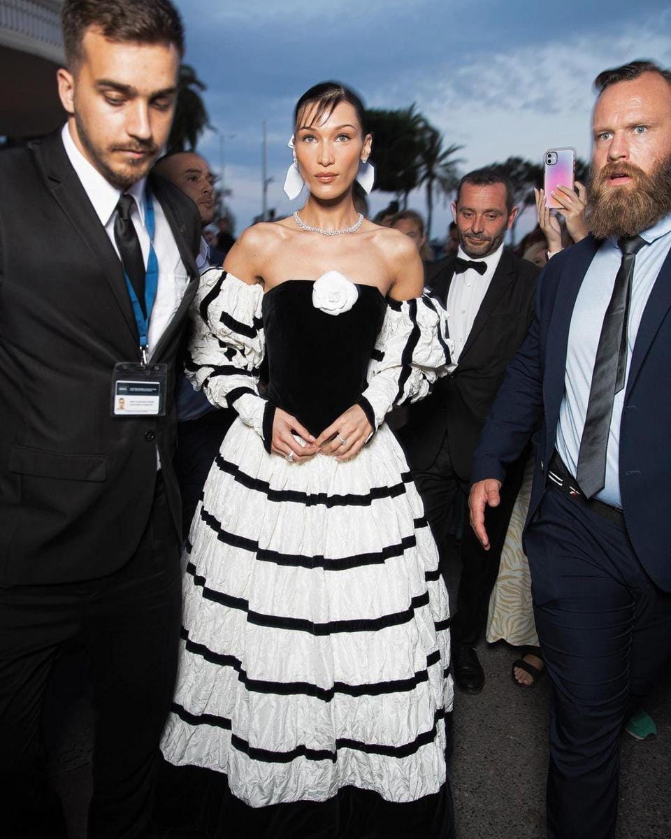 instagram.com/bellahadid