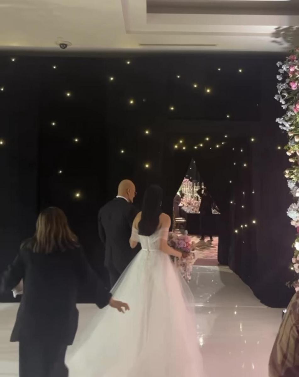 Instagram.com/revashion