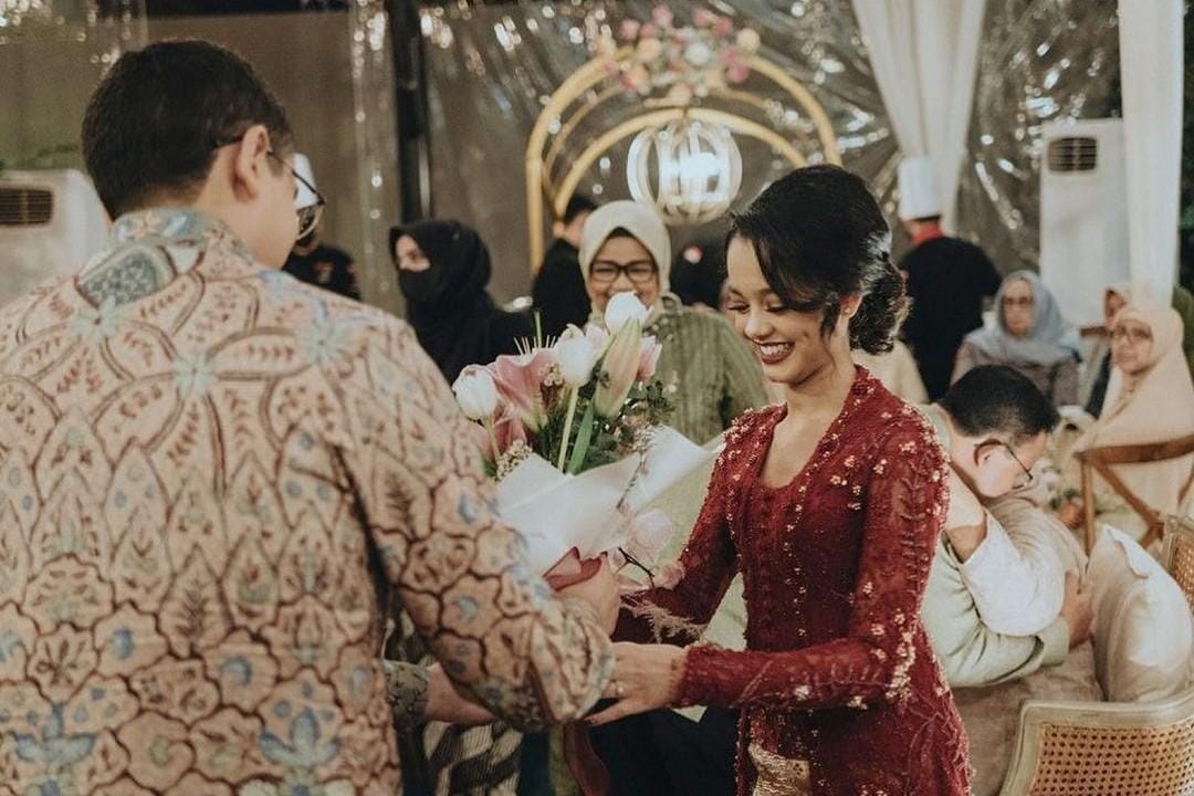 Potret Elegan Mutiara Baswedan, Anak Anies Baswedan di Momen Lamaran