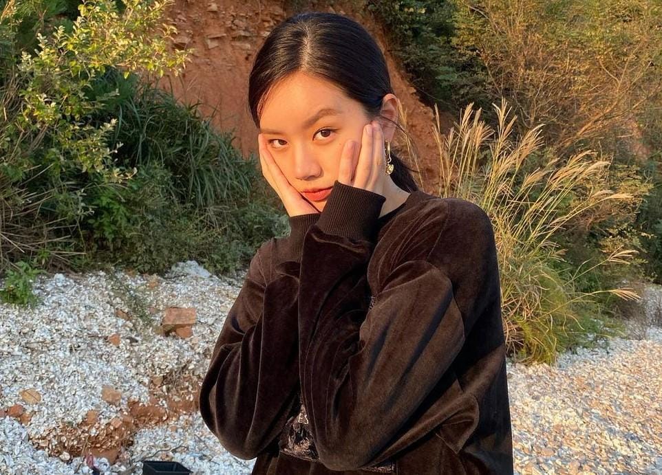 Ada Hyeri, 5 Seleb Korea Ini Punya Pengalaman Buruk Foto dengan Fans