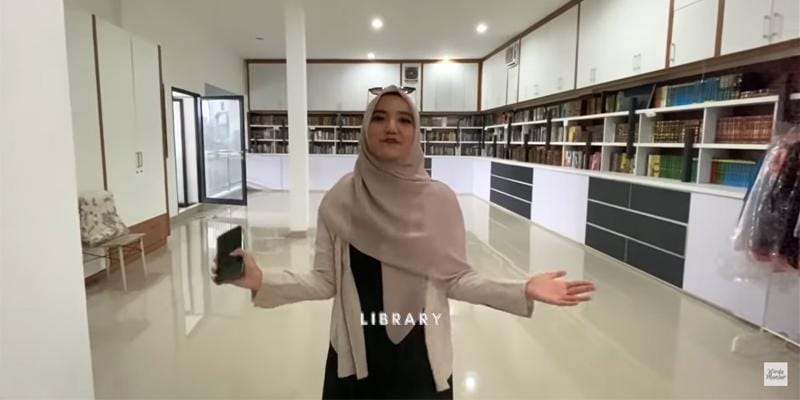 youtube.com/WIRDA MANSUR