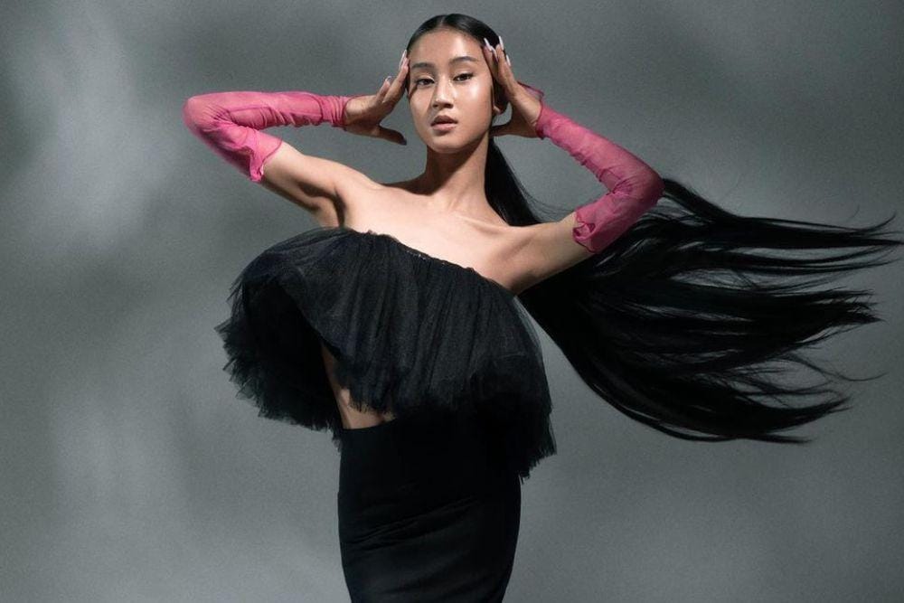 Lagunya Viral di TikTok, Begini Potret Kekinian A la Keisya Levronka
