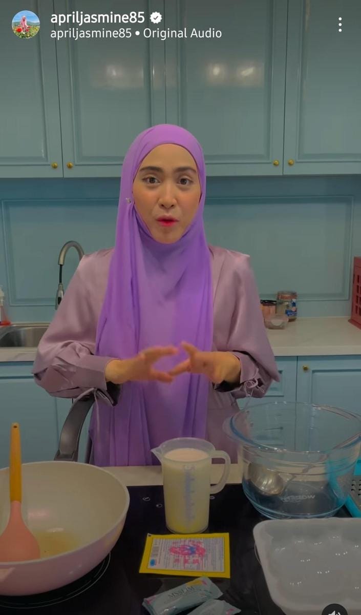 instagram.com/apriljasmine85