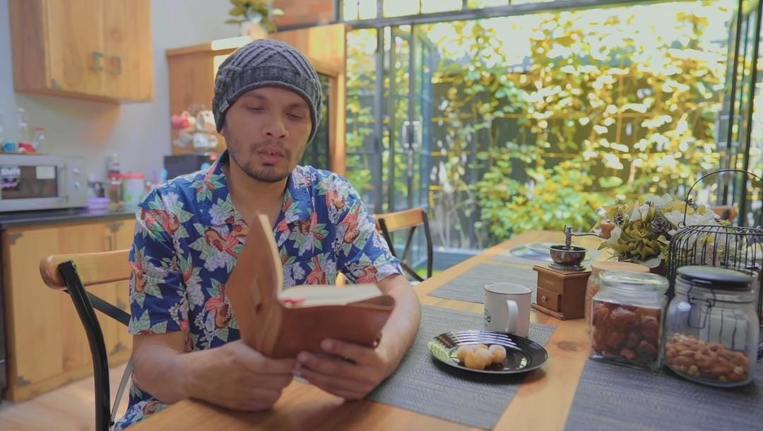 youtube.com/Hanan Attaki