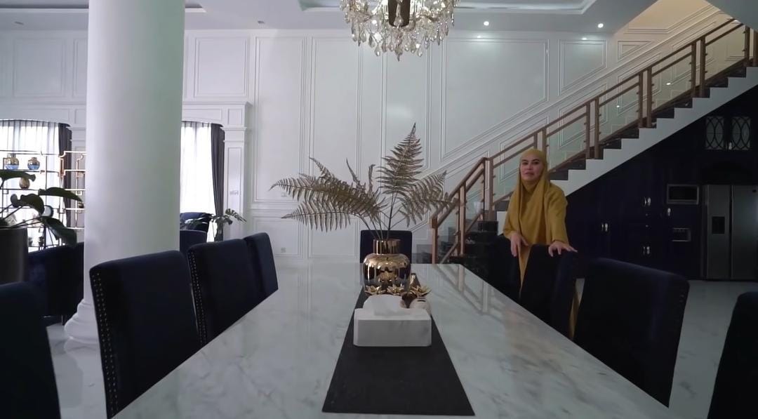 youtube.com/Kartika Putri Official