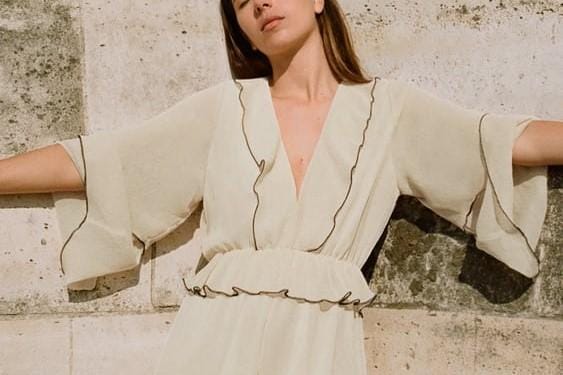 #PopbelaOOTD: Gaya Chic saat Summer Pakai Short Jumpsuit Ini